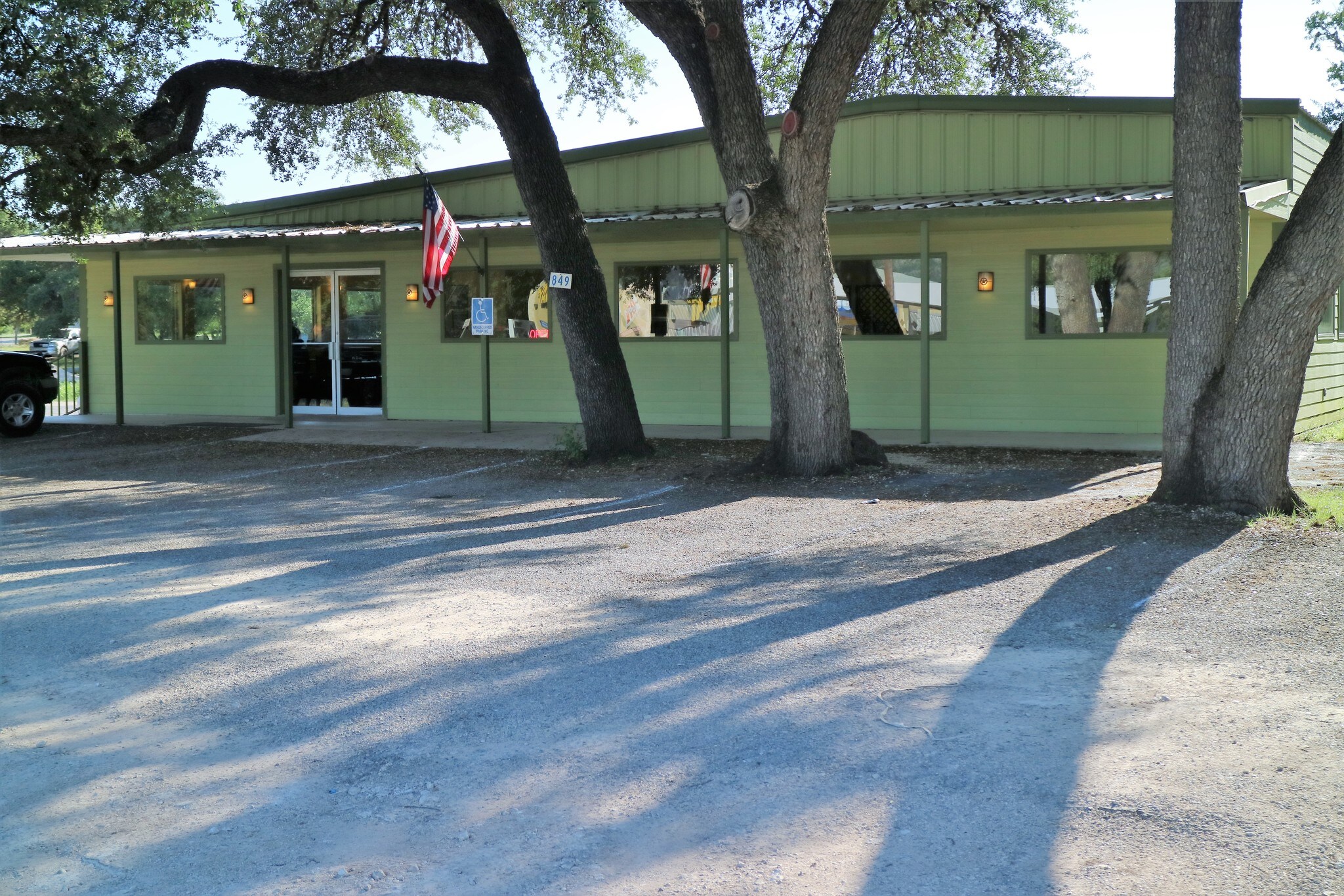 849 S US Highway 83, Leakey, TX for sale Primary Photo- Image 1 of 1