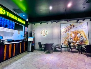 1450 Ala Moana Blvd, Honolulu, HI for lease Interior Photo- Image 2 of 3