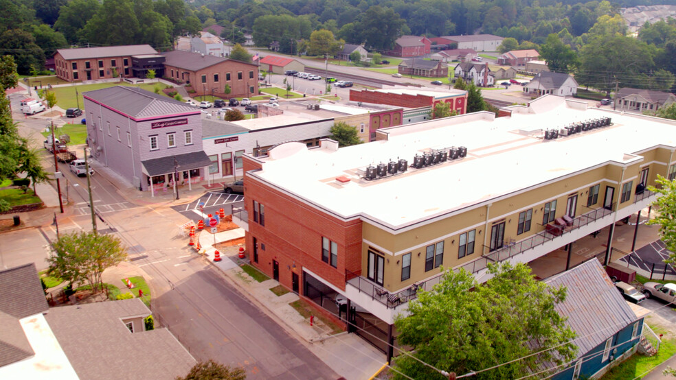 5603 Main St, Flowery Branch, GA for lease - Building Photo - Image 3 of 31