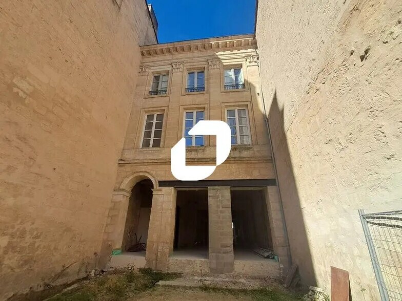 Office in Bordeaux for sale - Building Photo - Image 1 of 6