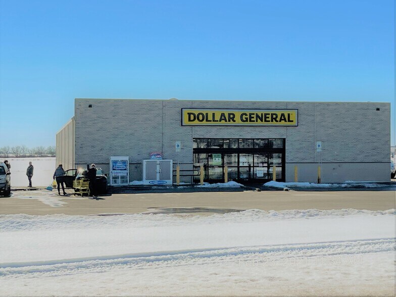 2 Commerce Way, Clifton, IL for sale - Building Photo - Image 1 of 1