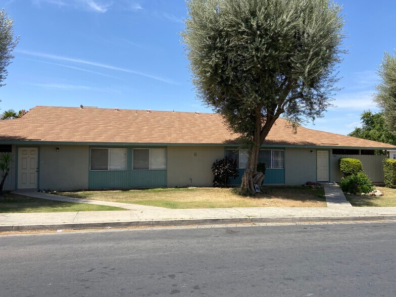 3752 Dana St, Bakersfield, CA 93306