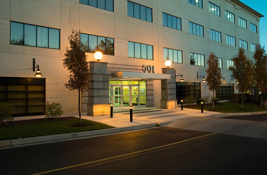 501 Fairmount Ave, Towson, MD for lease - Building Photo - Image 3 of 8