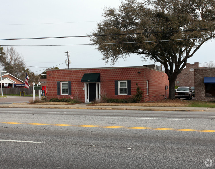 632 St Andrews Blvd, Charleston, SC for sale - Primary Photo - Image 1 of 2