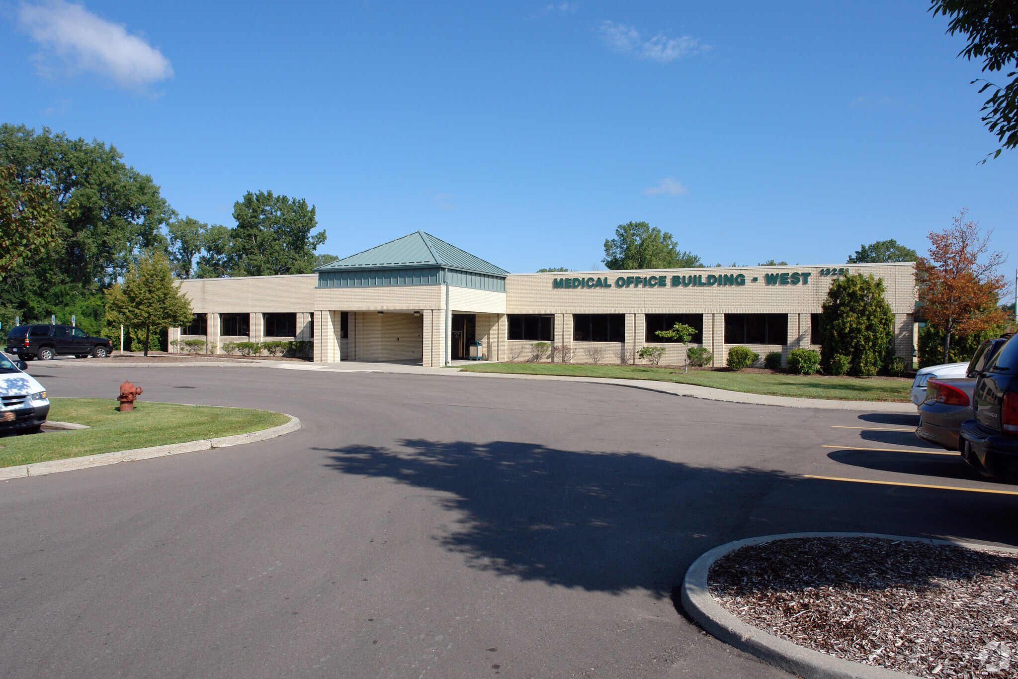 13251 E 10 Mile Rd, Warren, MI 48089 Office for Lease