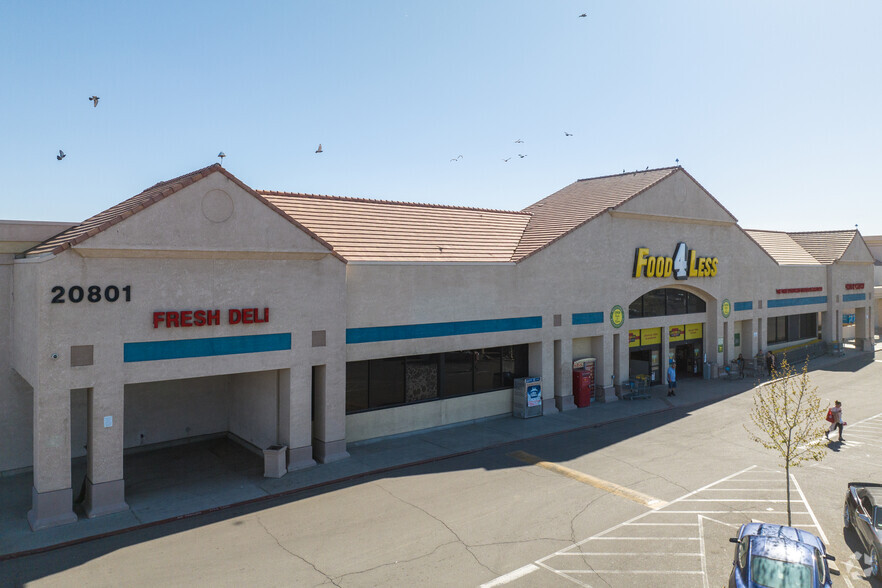 20801 Bear Valley Rd, Apple Valley, CA for lease - Building Photo - Image 3 of 7