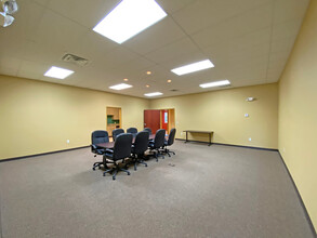 2701 SE Otis Corley Dr, Bentonville, AR for lease Interior Photo- Image 1 of 9