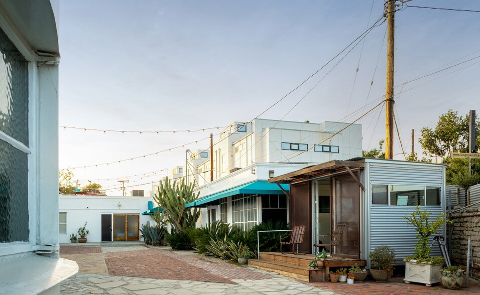 891 Abbot Kinney Blvd, Venice, CA for sale - Building Photo - Image 1 of 43