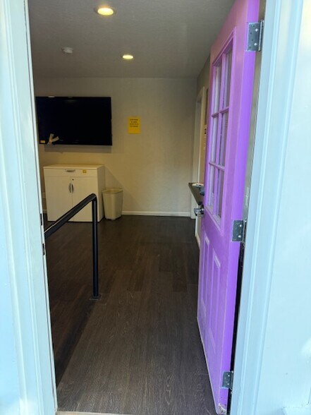 119 E Main St, Norman, OK for lease - Building Photo - Image 2 of 15