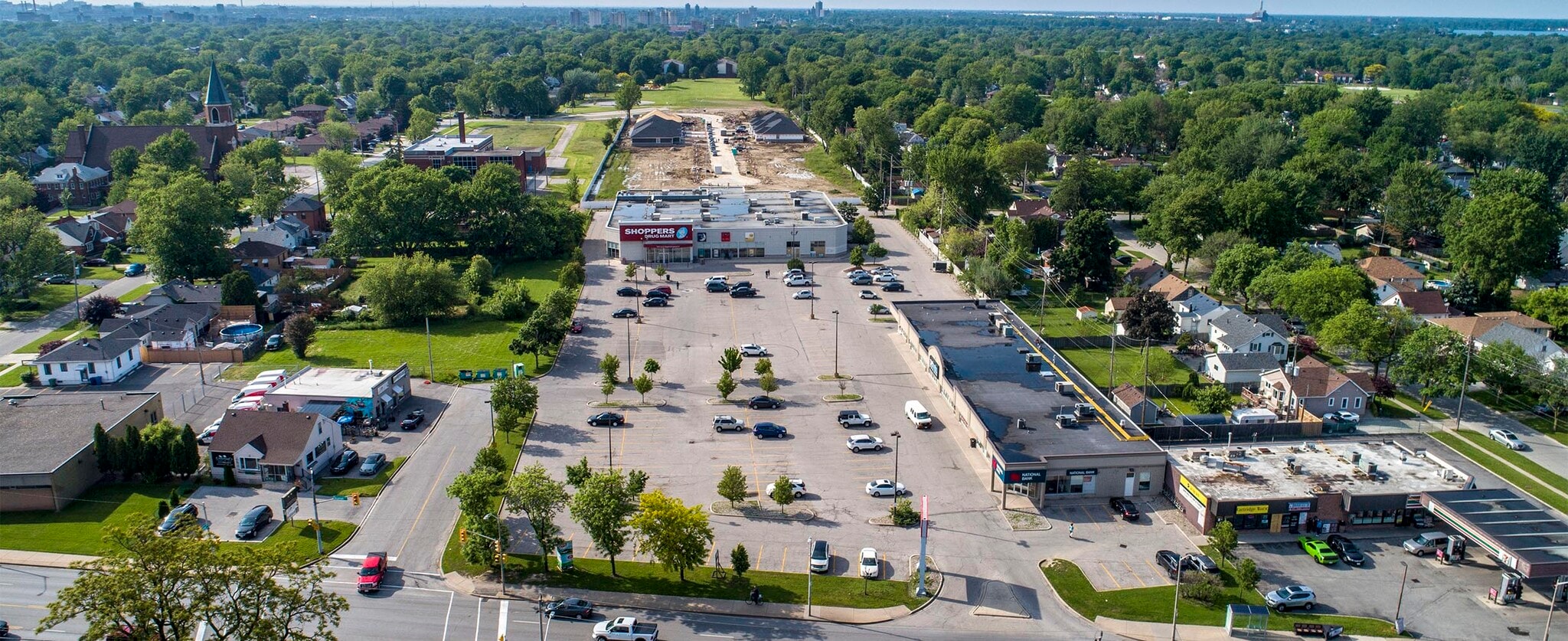 5060 Tecumseh Rd E, Windsor, ON for sale Building Photo- Image 1 of 1