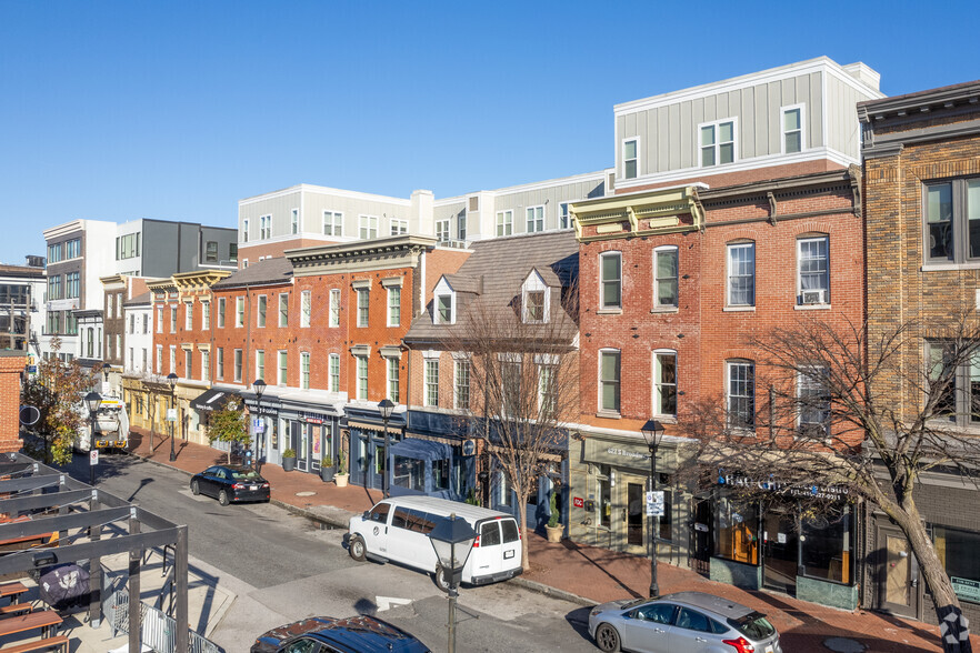 600-604 S Broadway, Baltimore, MD for lease - Building Photo - Image 3 of 15