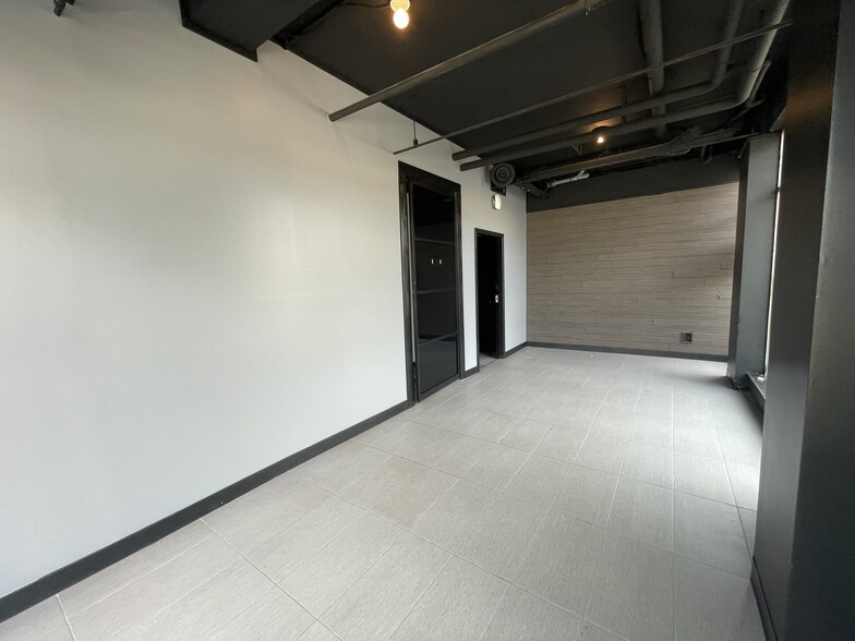 4820 47 Ave, Red Deer, AB for lease - Interior Photo - Image 2 of 13