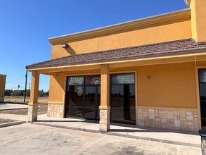 Retail in Edinburg, TX for lease Building Photo- Image 1 of 4