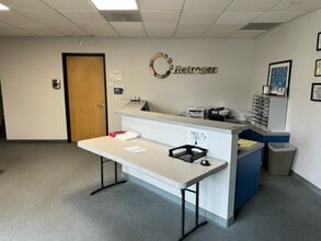 6645 Nancy Ridge Dr, San Diego, CA for lease Interior Photo- Image 2 of 4