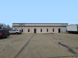 More details for 2033 N Dort Hwy, Flint, MI - Industrial for Sale