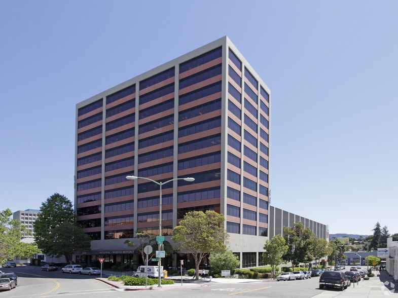 3300 Webster St, Oakland, CA for lease - Building Photo - Image 1 of 5