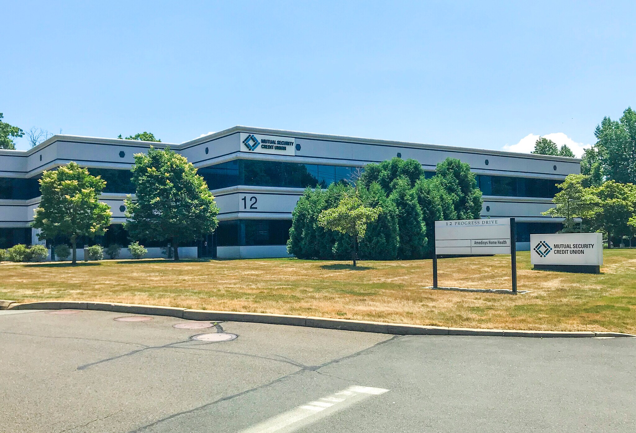 10-12 Progress Dr, Shelton, CT for sale Building Photo- Image 1 of 1