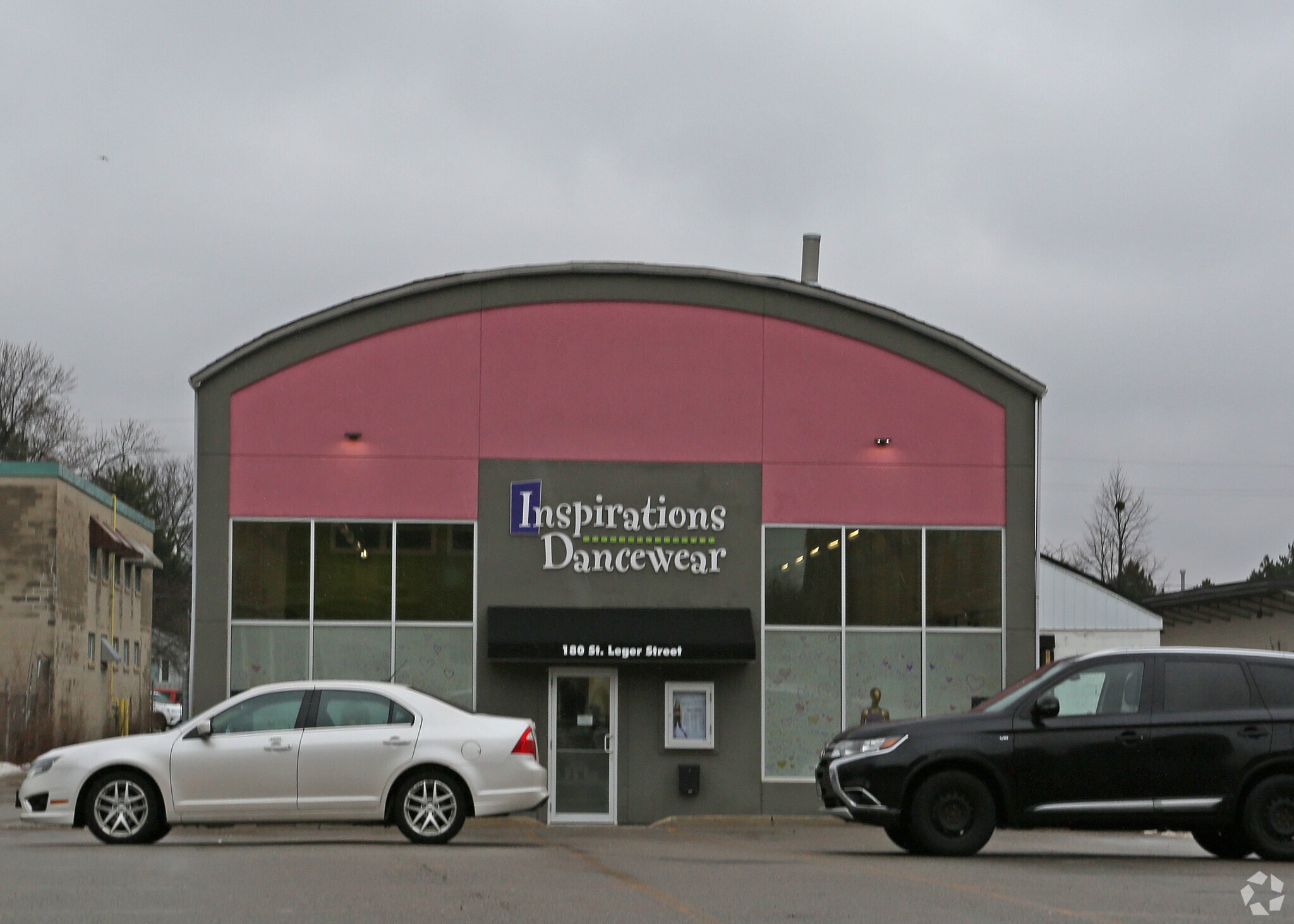 180 St Leger St, Kitchener, ON for sale Primary Photo- Image 1 of 1