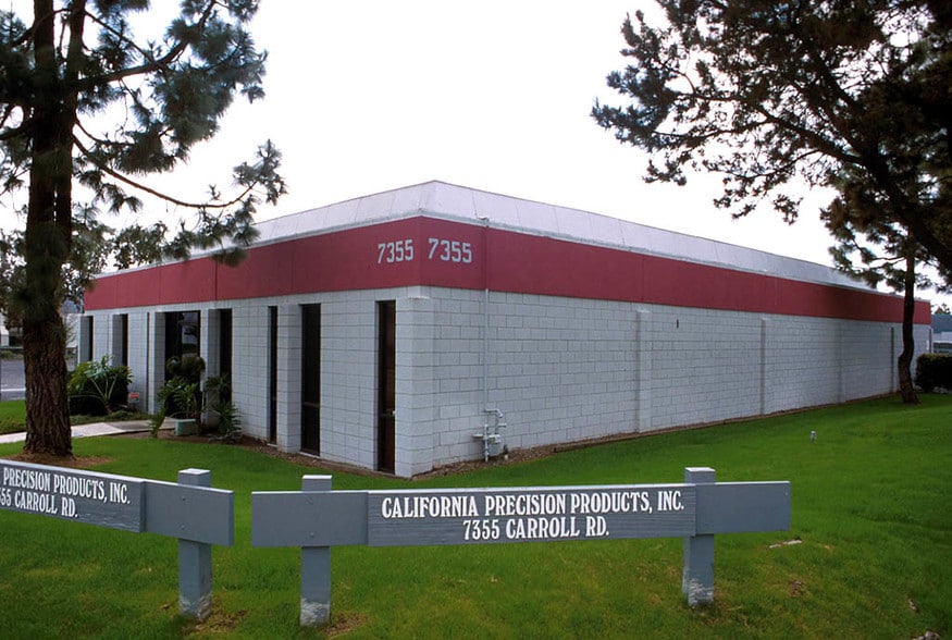 7355 Carroll Rd, San Diego, CA for lease - Building Photo - Image 3 of 9