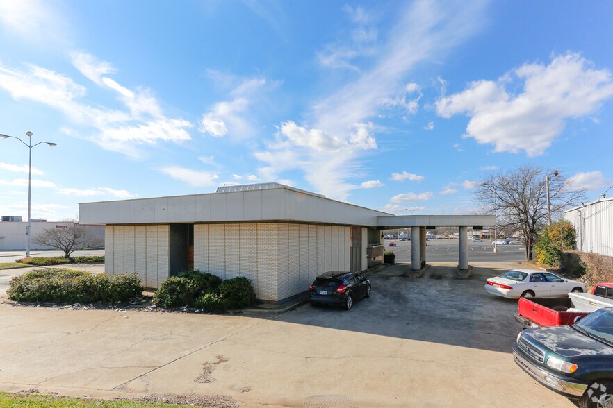 1111 Anderson Rd, Rock Hill, SC 29730