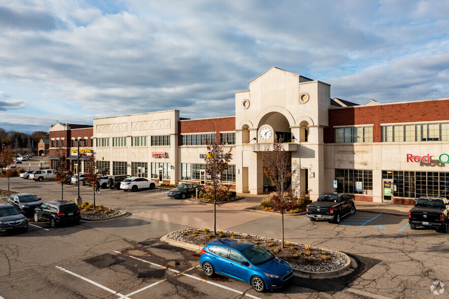 1170-1254 Walton Blvd, Rochester Hills, MI for lease - Building Photo - Image 1 of 9