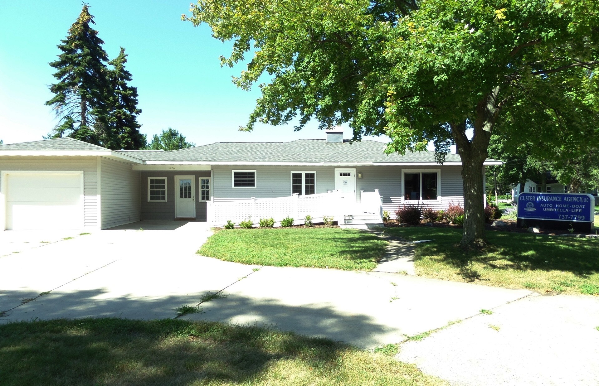 374 Seminole Rd, Muskegon, MI for sale Primary Photo- Image 1 of 1