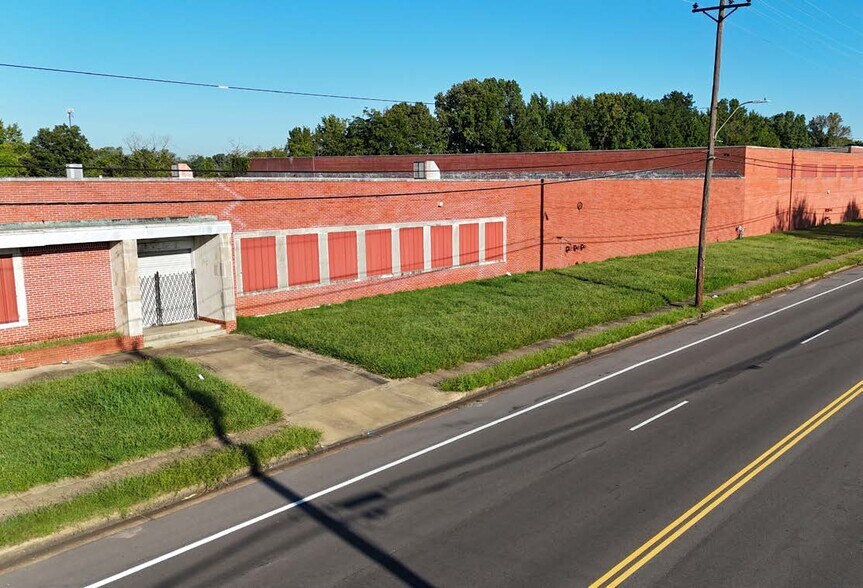 1769 Latham St, Memphis, TN for sale - Building Photo - Image 2 of 9