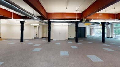 615 2nd Ave, Seattle, WA for lease Interior Photo- Image 2 of 10