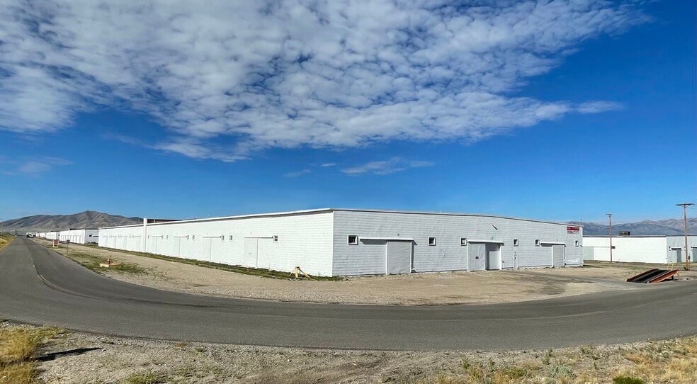 1398 L Ave, Tooele, UT for lease - Building Photo - Image 2 of 8