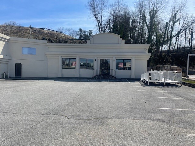 4093-4097 Electric Rd, Roanoke, VA for lease - Building Photo - Image 1 of 2