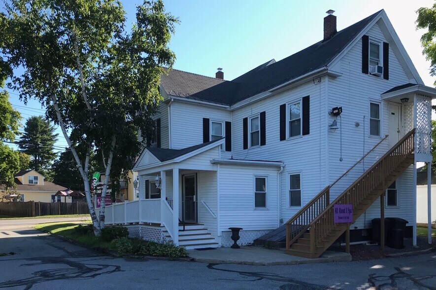 28 Broad St, Nashua, NH 03064