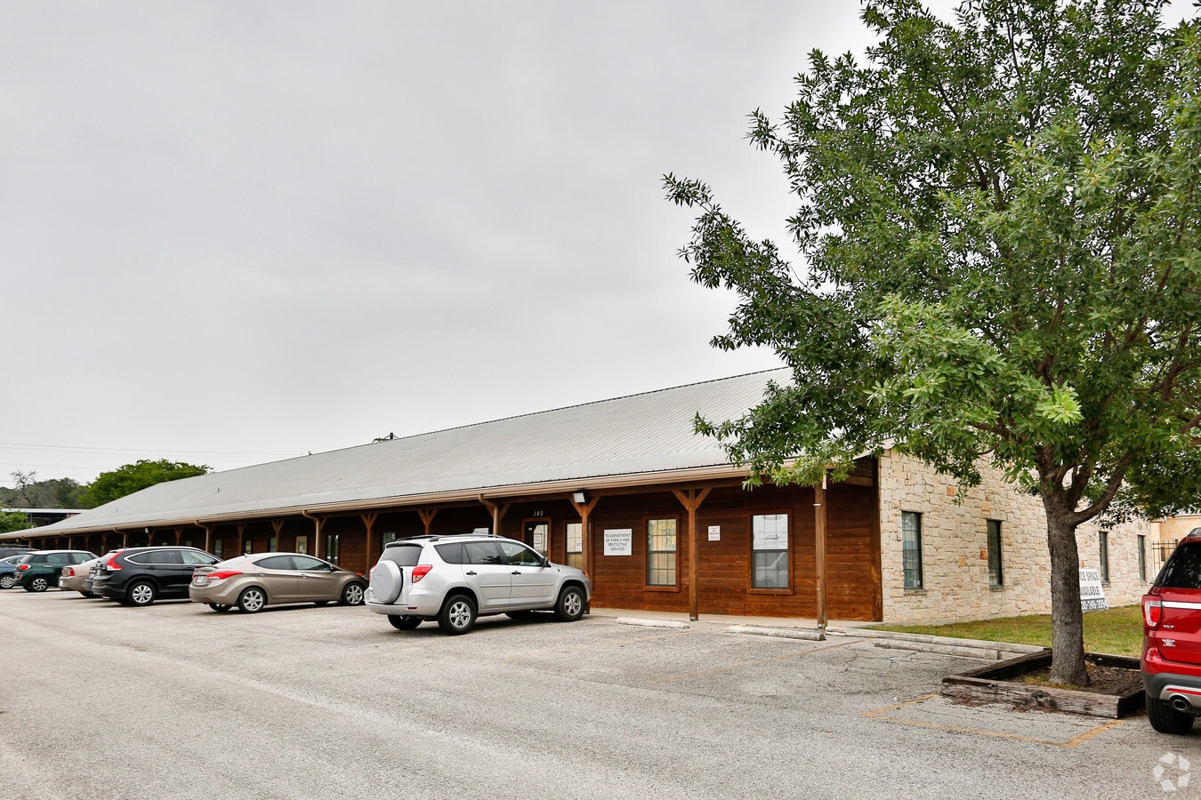 216 Market Ave, Boerne, TX 78006