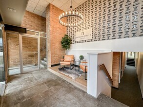 1209 John Fitch Blvd, South Windsor, CT for lease Interior Photo- Image 1 of 15