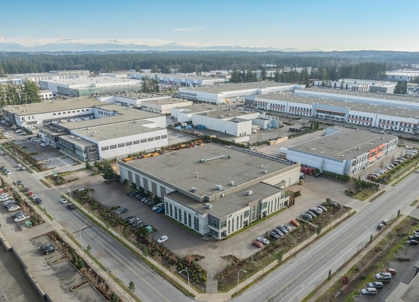 3388 190th St, Surrey, BC for lease - Building Photo - Image 2 of 3