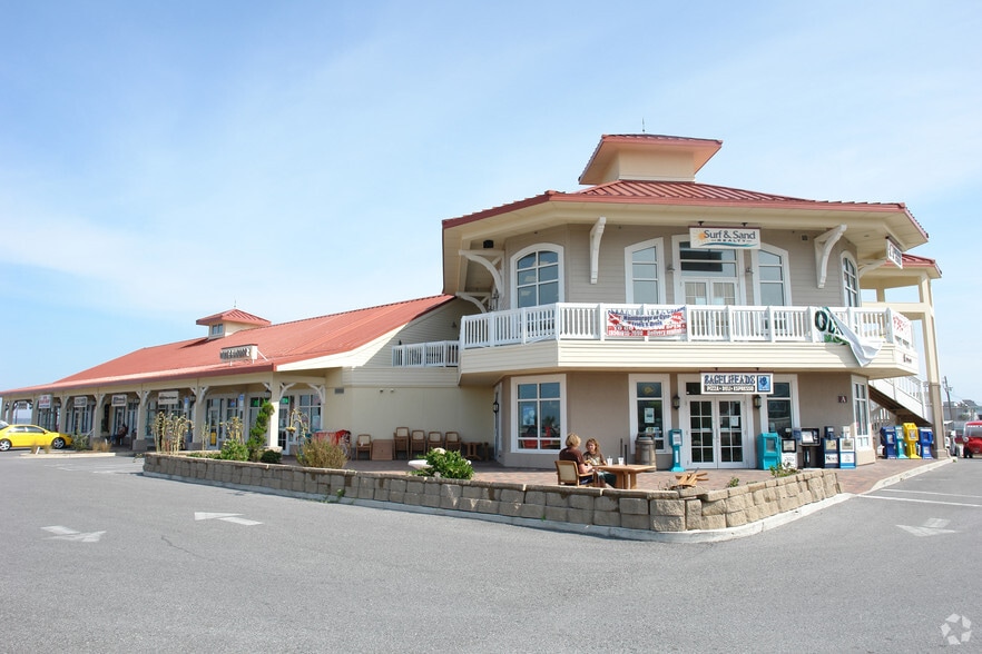 5 Via De Luna Dr, Gulf Breeze, FL for lease - Building Photo - Image 2 of 5