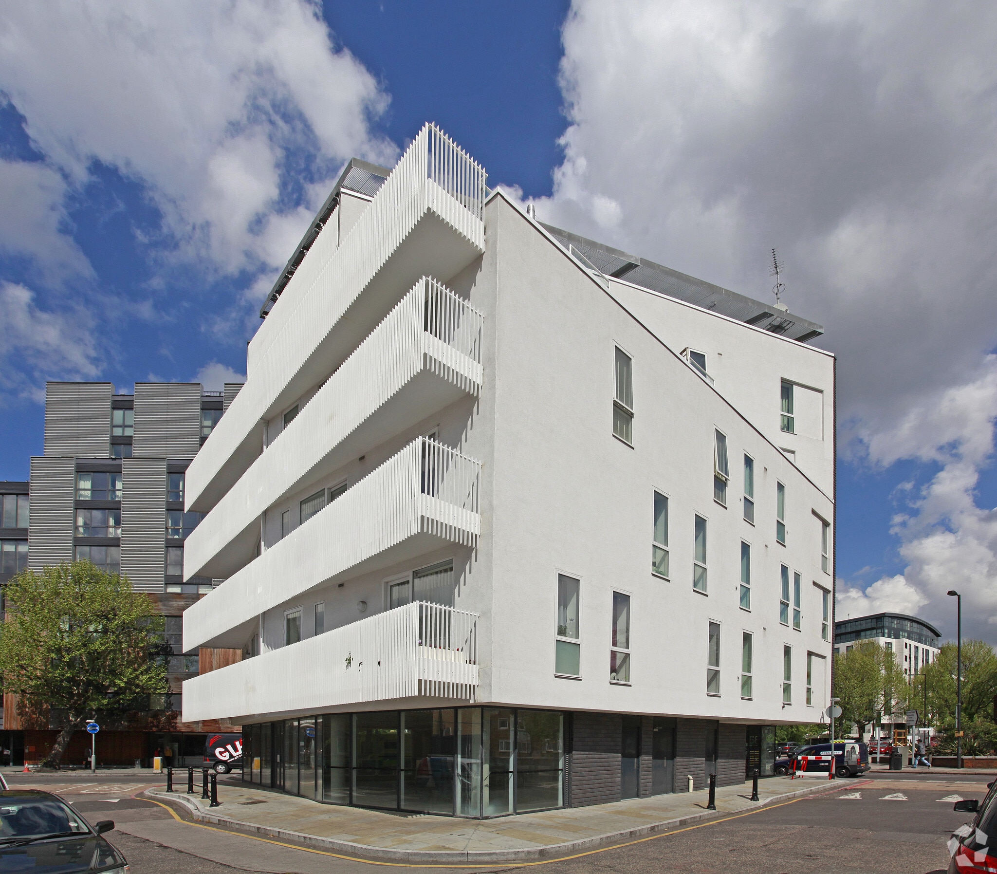 2 Long Walk, London for sale Primary Photo- Image 1 of 1