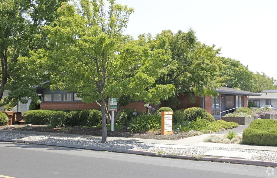 3020 Beard Rd, Napa, CA for lease - Building Photo - Image 3 of 4