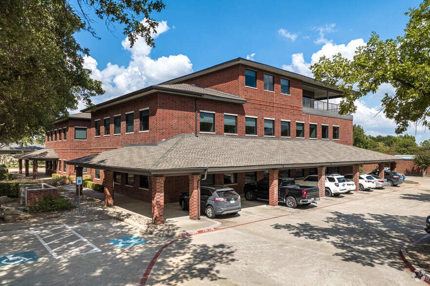 16300 Addison Rd, Addison, TX for lease - Building Photo - Image 3 of 24