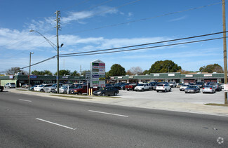 More details for 1300 E Bay Dr, Largo, FL - Retail for Lease