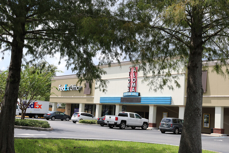 2015-2413 Aloma Ave, Winter Park, FL for lease - Building Photo - Image 2 of 8