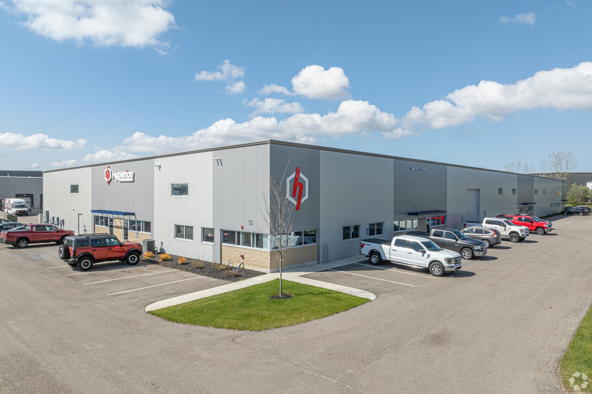 72 W 64th St, Holland, MI for sale Primary Photo- Image 1 of 1