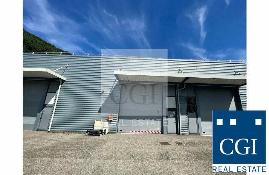 Flex in Échirolles for lease - Building Photo - Image 2 of 4