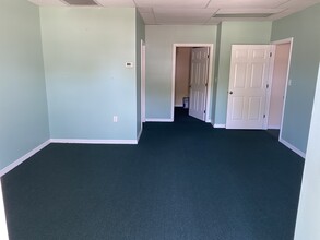 1535 N Cogswell St, Rockledge, FL for lease Interior Photo- Image 2 of 6