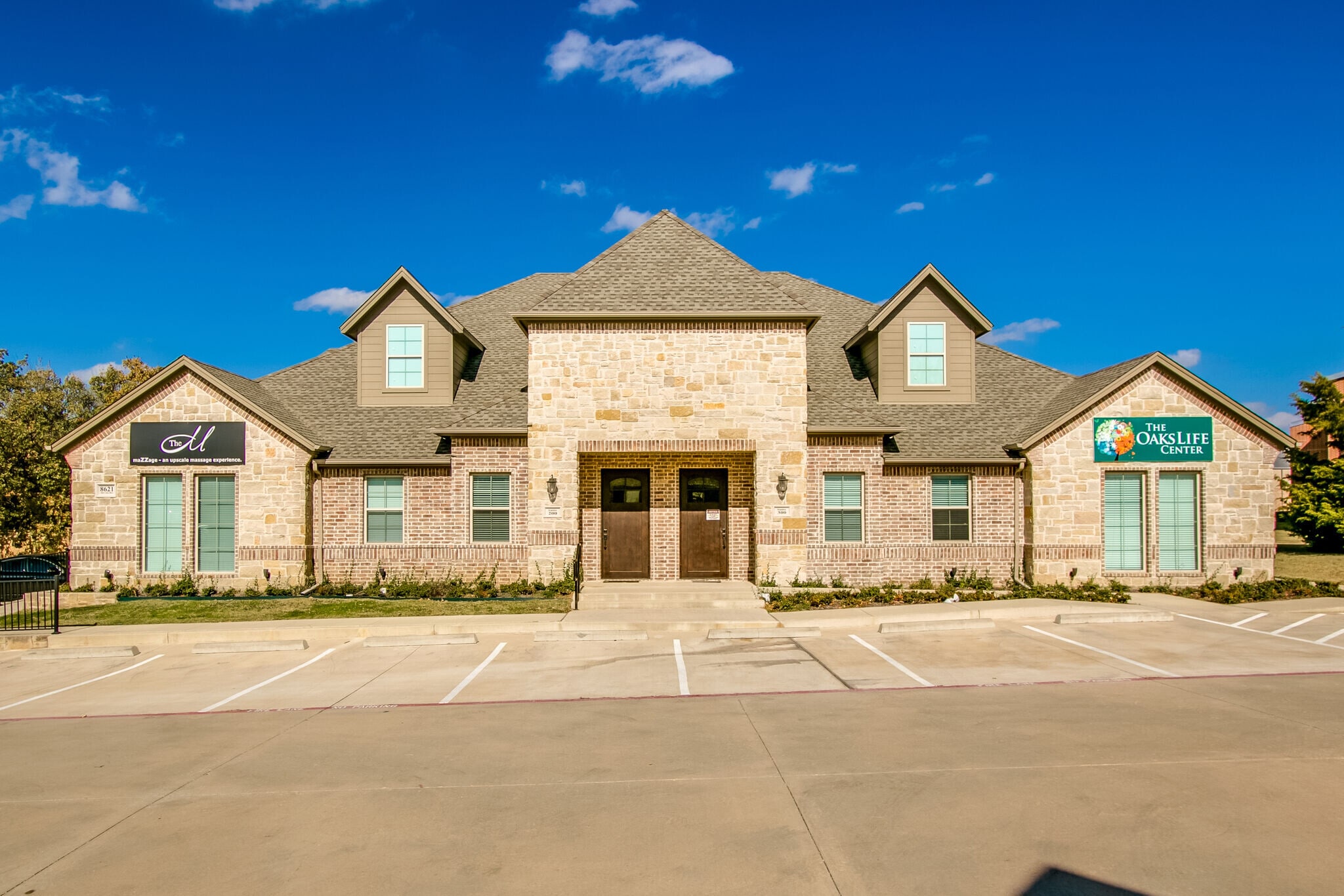 8621 Mid Cities Blvd, North Richland Hills, TX for lease Interior Photo- Image 1 of 2
