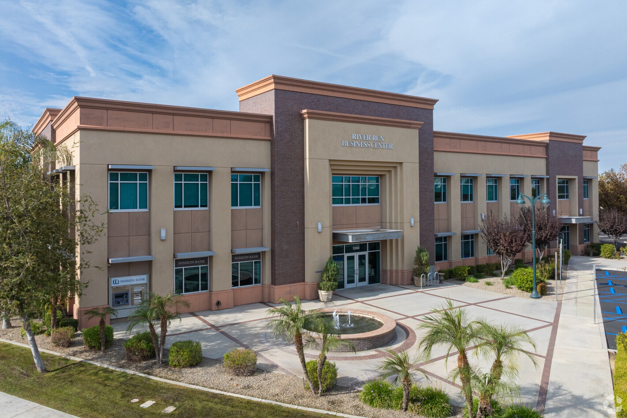 11200 River Run Blvd, Bakersfield, CA for sale Primary Photo- Image 1 of 1