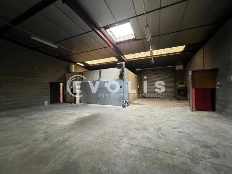 Office in Jonage for lease - Interior Photo - Image 2 of 6