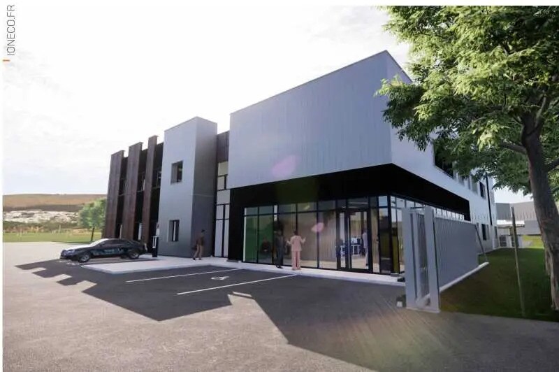 Office in Saint Nazaire for lease - Building Photo - Image 3 of 9