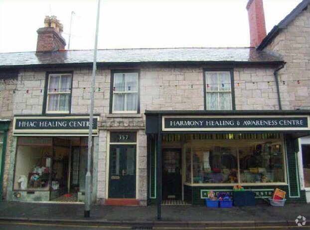 355-359 Abergele Rd, Colwyn Bay for sale Primary Photo- Image 1 of 1