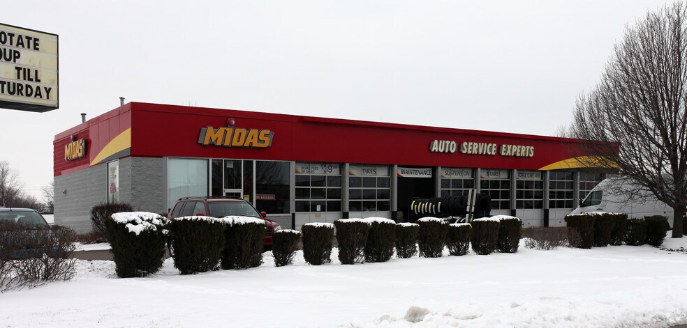 2608 E Main St, Plainfield, IN for sale - Primary Photo - Image 1 of 1