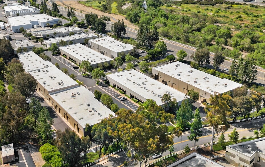 22603 La Palma Ave, Yorba Linda, CA for lease - Building Photo - Image 2 of 5